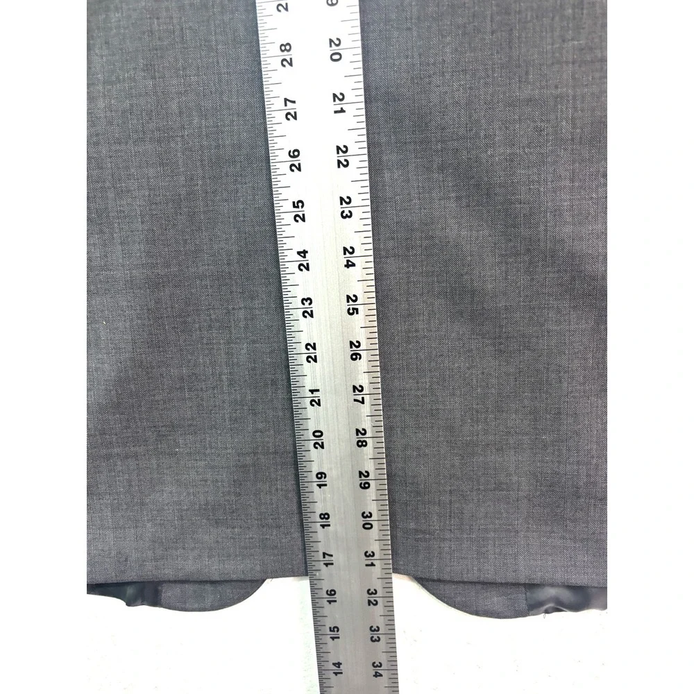 Jos A Bank 43 R 37x30 gray herringbone 2pc Pant‎ Suit Signature Collection Wool